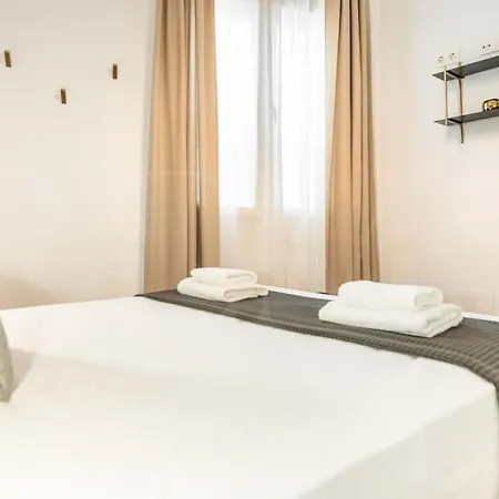 Apartment Quiet In The Heart Of By Rems